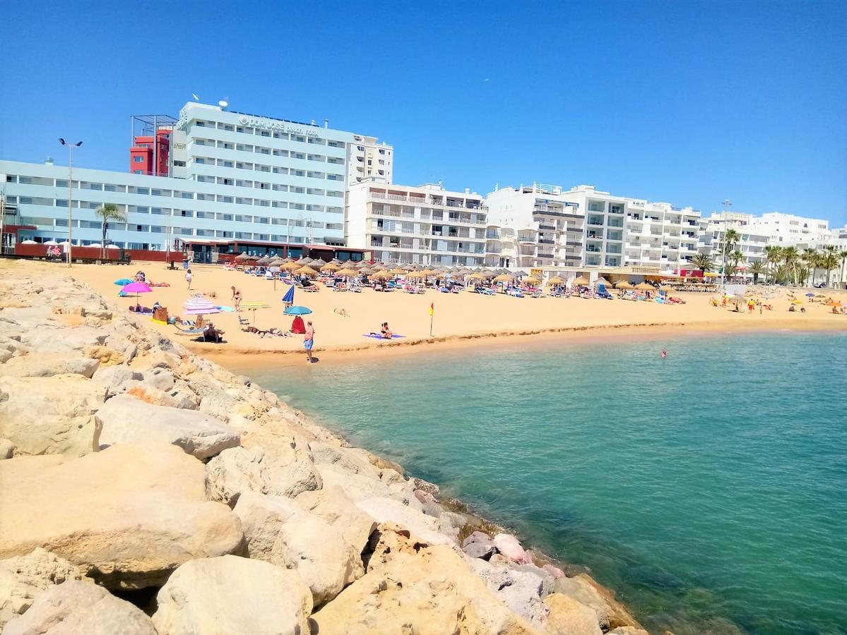 Mira Atlantico 13- Terraco Com Vista Mar E Cidade, Wifi, 80Mt Praia クアルテイラ エクステリア 写真